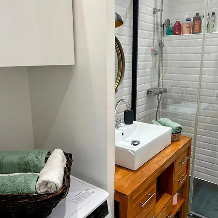 Apartment Lys'home-charmant Pres De Sablettes, Climatise, Parking Gratuit